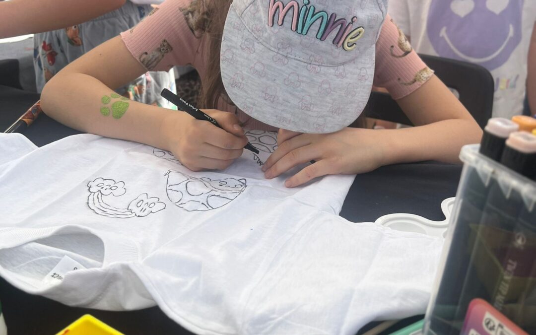 Zajęcia plastyczne dla dzieci Komorów